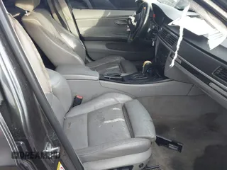 2006 BMW 3 Series 325i with VIN WBAVB135X6KX48911, listed as a IAAI auction lot 40922943 with 199,683 mi miles and . Bid and sale history available at carsss.com. Image 5.