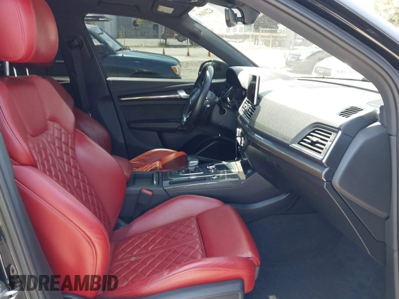 2018 Audi SQ5 Premium Plus z VIN WA1A4AFY0J2062719, wystawiony jako IAAI lot #42200681 z przebiegiem 65 320 mil mil oraz . Historia ofert i sprzedaży dostępna na DreamBid. Obrazek 5.