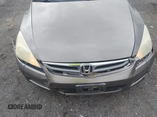 2007 Honda Accord EX z VIN 1HGCM56707A064838, wystawiony jako IAAI lot #42240861 z przebiegiem 134 933 mil mil oraz . Historia ofert i sprzedaży dostępna na DreamBid. Obrazek 6.