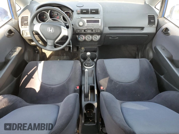 2007 Honda Fit with VIN JHMGD37407S044719, listed as a Copart auction lot 59192715 with 275,955 mi miles and Clean title. Bid and sale history available at DreamBid. Image 8.
