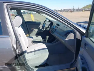 2004 Toyota Camry LE with VIN 4T1BF30K74U588368, listed as a IAAI auction lot 41659383 with 190,833 mi miles. Bid and sale history available at carsss.com. Image 5.
