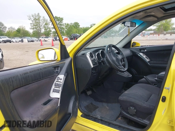 2004 Toyota Matrix Std z VIN 2T1KR32E64C184235, wystawiony jako IAAI lot #42365288 z przebiegiem 195 598 mil mil oraz . Historia ofert i sprzedaży dostępna na DreamBid. Obrazek 5.
