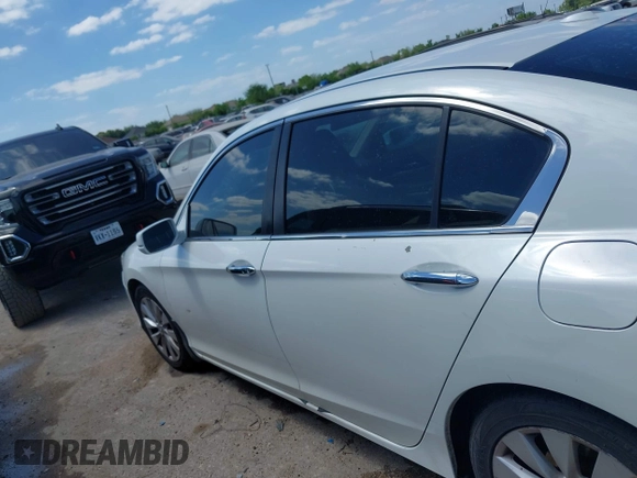 2013 Honda Accord Sdn EX-L with VIN 1HGCR2F8XDA218802, listed as a IAAI auction lot 42036529 with 169,866 mi miles. Bid and sale history available at carsss.com. Image 14.