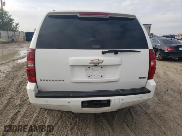 2008 Chevrolet Suburban LT w/3LT with VIN 3GNFC16078G200144, listed as a Copart auction lot 70281504 with 0 mi miles and Salvage Title. Bid and sale history available at carsss.com. Image 6.