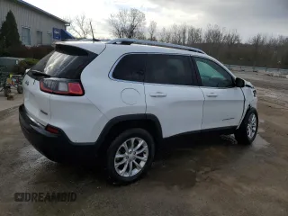 2019 Jeep Cherokee Latitude with VIN 1C4PJMCB9KD238151, listed as a Copart auction lot 50569995 with 121,833 mi miles and Salvage Title. Bid and sale history available at carsss.com. Image 3.