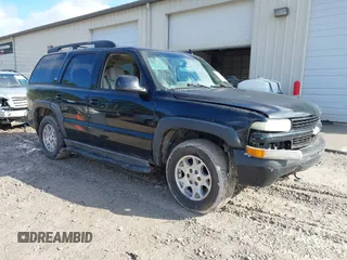 2006 Chevrolet Tahoe LT with VIN 1GNEC13Z06R167905, listed as a IAAI auction lot 40889435 with 205,472 mi miles. Bid and sale history available at carsss.com. Image 1.