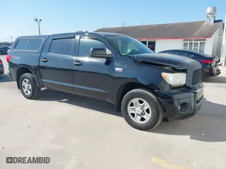 2013 Toyota Tundra 4WD Truck with VIN 5TFDY5F16DX292418, listed as a IAAI auction lot 41531030 with 236,555 mi miles. Bid and sale history available at carsss.com. Image 1.