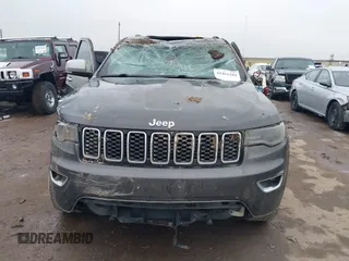 2017 Jeep Grand Cherokee Limited with VIN 1C4RJEBG0HC915453, listed as a IAAI auction lot 41461184 with 194,506 mi miles. Bid and sale history available at carsss.com. Image 13.