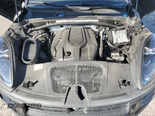 2023 Porsche Macan with VIN WP1AA2A54PLB05445, listed as a Copart auction lot 60559075 with 23,288 mi miles and Salvage title. Bid and sale history available at DreamBid. Image 12.