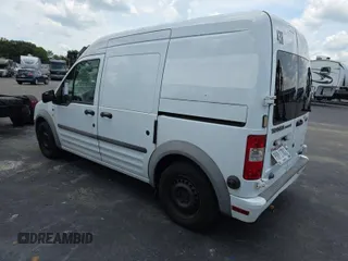 2013 Ford Transit Connect XLT z VIN NM0LS7DN2DT168472, wystawiony jako IAAI lot #42786889 z przebiegiem 146 170 mil mil oraz . Historia ofert i sprzedaży dostępna na DreamBid. Obrazek 20.