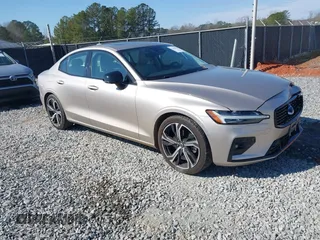 2024 Volvo S60 Plus Dark Theme with VIN 7JRL12FL3RG280137, listed as a IAAI auction lot 41547435 with 32,593 mi miles. Bid and sale history available at carsss.com. Image 1.