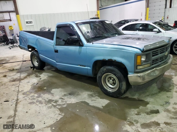 1994 Chevrolet C/K 1500 with VIN 1GCDC14Z3RZ111366, listed as a Copart auction lot 87873185 with 290,576 mi miles and Non Repairable. Bid and sale history available at carsss.com. Image 4.