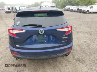 2019 Acura RDX Technology with VIN 5J8TC2H57KL032589, listed as a IAAI auction lot 42458684 with 53,372 mi miles and . Bid and sale history available at DreamBid. Image 14.