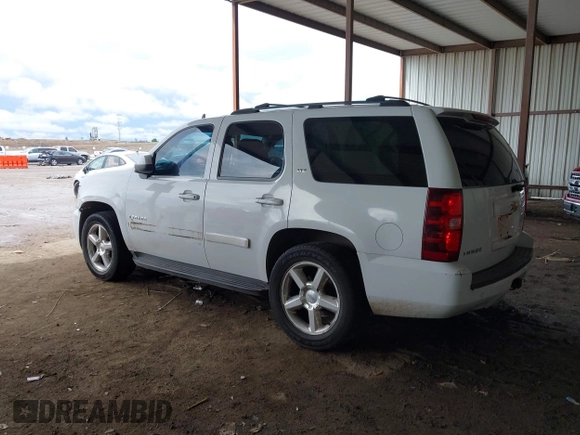 2007 Chevrolet Tahoe LT z VIN 1GNFC13097R131332, wystawiony jako IAAI lot #42113000 z przebiegiem 335 679 mil mil oraz . Historia ofert i sprzedaży dostępna na DreamBid. Obrazek 3.