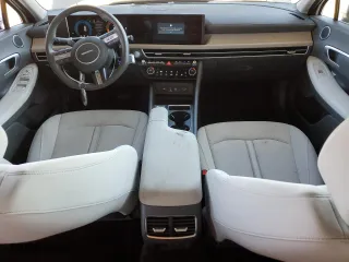 2024 Hyundai Sonata Hybrid SEL with VIN KMHL34JJ0RA097450, listed as a Copart auction lot 83881974 with 9,686 mi miles and Clean Title. Bid and sale history available at carsss.com. Image 8.