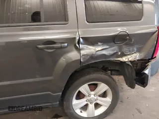 2017 Jeep Patriot High Altitude with VIN 1C4NJPFA1HD136671, listed as a IAAI auction lot 40892616 with 64,852 mi miles and . Bid and sale history available at carsss.com. Image 17.