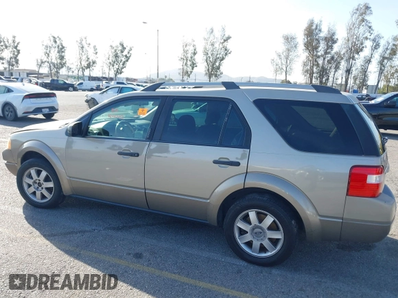 2005 Ford Freestyle SE with VIN 1FMZK01115GA81285, listed as a IAAI auction lot 41702956 with 355,505 mi miles. Bid and sale history available at carsss.com. Image 14.