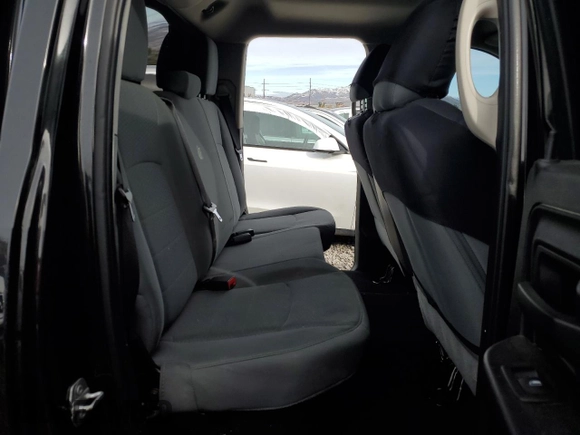 2016 Ram 1500 Express z VIN 1C6RR6FG7GS179504, wystawiony jako Copart lot #44637125 z przebiegiem 120 696 mil mil oraz Szkoda całkowita • Salvage title. Historia ofert i sprzedaży dostępna na DreamBid. Obrazek 10.