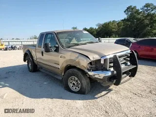 1999 Ford Super Duty F-250 XL with VIN 1FTNX21F1XEC88902, listed as a Copart auction lot 77635484 with 320,893 mi miles and Salvage Title. Bid and sale history available at carsss.com. Image 11.