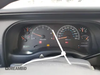 2000 Dodge Durango z VIN 1B4HR28Y3YF139835, wystawiony jako Copart lot #51969795 z przebiegiem 151 644 mil mil oraz Szkoda całkowita • Salvage title. Historia ofert i sprzedaży dostępna na DreamBid. Obrazek 9.