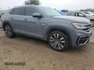 2021 Volkswagen Atlas SEL Premium R-Line with VIN 1V2FE2CA8MC221196, listed as a Copart auction lot 41882335 with 62,418 mi miles and Clean title. Bid and sale history available at DreamBid. Image 4.