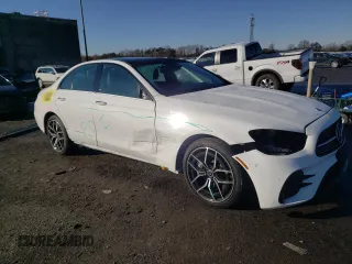 2021 Mercedes-Benz E-Class E 450 with VIN W1KZF5KB1MA927922, listed as a Copart auction lot 71623172 with 15,603 mi miles. Bid and sale history available at carsss.com. Image 4.