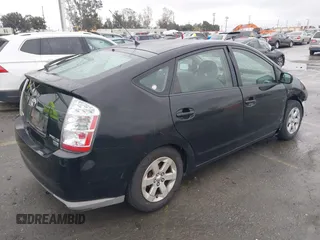 2009 Toyota Prius with VIN JTDKB20U293480152, listed as a IAAI auction lot 41805270 with 155,943 mi miles. Bid and sale history available at carsss.com. Image 4.