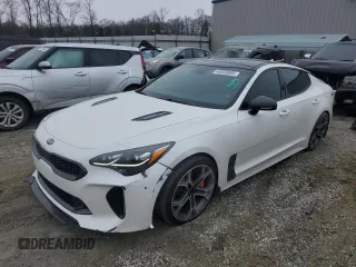2020 Kia Stinger GT1 with VIN KNAE45LC3L6084620, listed as a Copart auction lot 45933885 with 77,707 mi miles and Salvage Title. Bid and sale history available at carsss.com. Image 1.