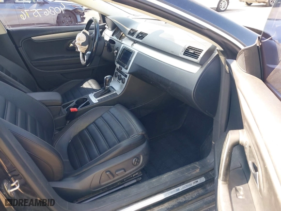 2016 Volkswagen CC Sport with VIN WVWBN7AN8GE514253, listed as a IAAI auction lot 40367576 with 83,483 mi miles. Bid and sale history available at carsss.com. Image 5.