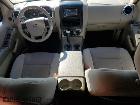 2007 Ford Explorer XLT with VIN 1FMEU73857UB85147, listed as a Copart auction lot 71787924 with 169,622 mi miles and Salvage Title. Bid and sale history available at carsss.com. Image 8.