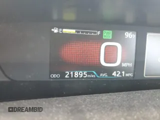 2020 Toyota Prius L Eco with VIN JTDKARFU0L3125927, listed as a Copart auction lot 63796095 with 21,895 mi miles and Salvage title. Bid and sale history available at DreamBid. Image 9.