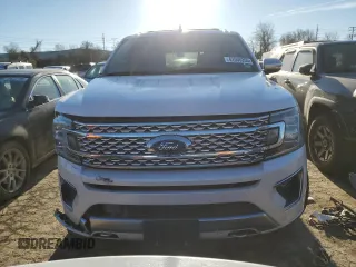 2019 Ford Expedition Max Platinum z VIN 1FMJK1MT3KEA53639, wystawiony jako Copart lot #42505355 z przebiegiem 121 078 mil mil oraz Szkoda całkowita • Salvage title. Historia ofert i sprzedaży dostępna na DreamBid. Obrazek 5.