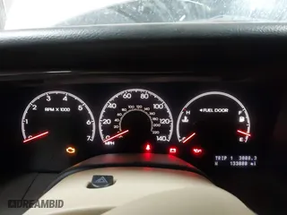 2005 Lincoln Navigator Luxury with VIN 5LMFU275X5LJ19216, listed as a IAAI auction lot 41641059 with 133,888 mi miles. Bid and sale history available at carsss.com. Image 7.