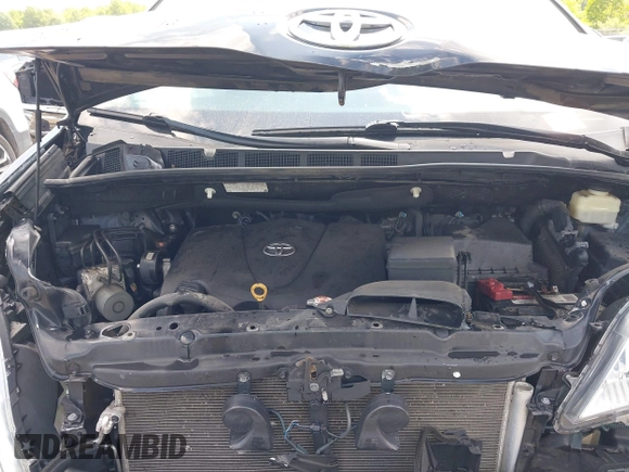 2017 Toyota Sienna XLE Auto Access Seat with VIN 5TDYZ3DC6HS875509, listed as a IAAI auction lot 42367524 with 169,345 mi miles and . Bid and sale history available at DreamBid. Image 10.