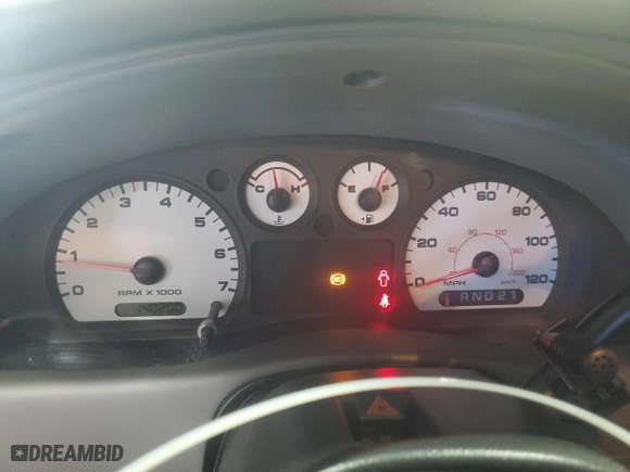 2004 Ford Ranger XL Fleet with VIN 1FTYR44U84PB61500, listed as a Copart auction lot 51063585 with 140,200 mi miles and Salvage Title. Bid and sale history available at carsss.com. Image 9.