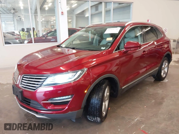 2017 Lincoln MKC Premiere with VIN 5LMCJ1C90HUL32656, listed as a IAAI auction lot 41929745 with 84,036 mi miles and . Bid and sale history available at DreamBid. Image 18.