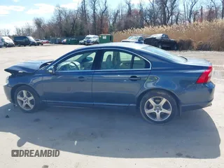 2009 Volvo S80 I6 Turbo с VIN YV1AH992291099606, выставлен на аукционе IAAI как лот 41813240 с пробегом 128 480 миль миль и . История ставок и продаж доступна на DreamBid. Изображение 14.