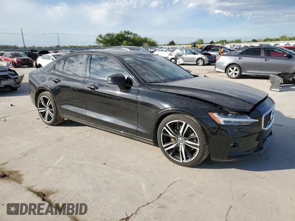 2019 Volvo S60 R-Design with VIN 7JRA22TMXKG014041, listed as a Copart auction lot 48345394 with 42,319 mi miles and Salvage Title. Bid and sale history available at carsss.com. Image 4.