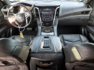 2015 Cadillac Escalade z VIN 1GYS3UKJ6FR702979, wystawiony jako Copart lot #47645315 z przebiegiem 80 531 mil mil oraz Szkoda całkowita • Salvage title. Historia ofert i sprzedaży dostępna na DreamBid. Obrazek 8.