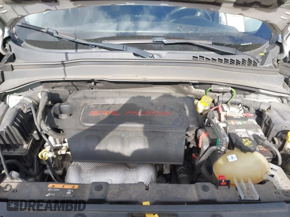 2017 Jeep Renegade Altitude с VIN ZACCJABB0HPF03399, выставлен на аукционе IAAI как лот 42204522 с пробегом 60 100 миль миль и . История ставок и продаж доступна на DreamBid. Изображение 10.