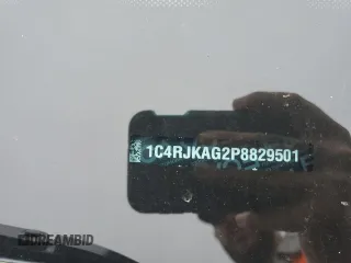 2023 Jeep Grand Cherokee Altitude с VIN 1C4RJKAG2P8829501, выставлен на аукционе Copart как лот 57200255 с пробегом Не указан миль и На запчасти • Non repairable. История ставок и продаж доступна на DreamBid. Изображение 13.