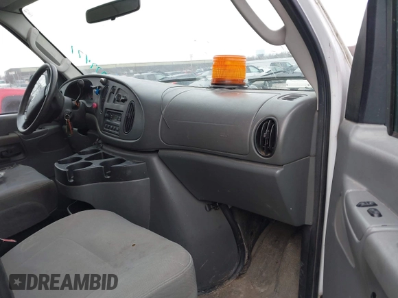 2008 Ford Econoline Cargo Commercial with VIN 1FTNE24W68DA79471, listed as a IAAI auction lot 41448543 with 196,981 mi miles and . Bid and sale history available at DreamBid. Image 5.