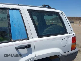 1994 Jeep Grand Cherokee Laredo с VIN 1J4GZ58SXRC104587, выставлен на аукционе IAAI как лот 42498949 с пробегом 385 411 миль миль и . История ставок и продаж доступна на DreamBid. Изображение 6.