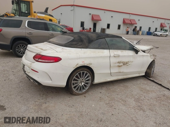 2019 Mercedes-Benz C 300 with VIN WDDWK8DBXKF871024, listed as a IAAI auction lot 33052122 with Not Provided miles and . Bid and sale history available at carsss.com. Image 4.