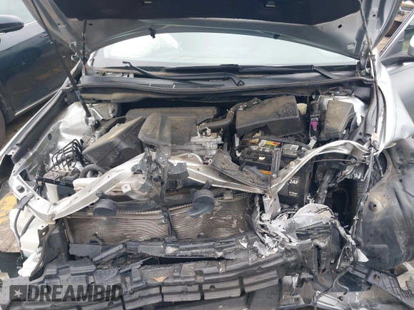 2017 Toyota Camry XLE z VIN 4T1BF1FK0HU436644, wystawiony jako IAAI lot #42134920 z przebiegiem 136 917 mil mil oraz . Historia ofert i sprzedaży dostępna na DreamBid. Obrazek 10.
