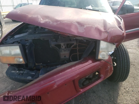 2001 GMC Jimmy SLE with VIN 1GKDT13W912185013, listed as a Copart auction lot 83922514 with 0 mi miles and Salvage Title. Bid and sale history available at carsss.com. Image 13.