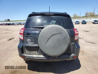 2012 Toyota RAV4 Limited z VIN 2T3DF4DV0CW213527, wystawiony jako Copart lot #55662055 z przebiegiem 91 398 mil mil oraz Szkoda całkowita • Salvage title. Historia ofert i sprzedaży dostępna na DreamBid. Obrazek 6.