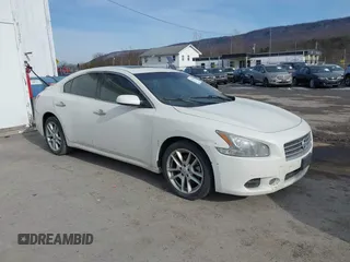 2010 Nissan Maxima 3.5 SV with VIN 1N4AA5AP1AC859100, listed as a IAAI auction lot 41426736 with 103,243 mi miles. Bid and sale history available at carsss.com. Image 1.
