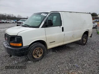 2005 GMC Savana Cargo Van with VIN 1GTGG25V851115411, listed as a Copart auction lot 86377384 with 353,059 mi miles and Salvage Title. Bid and sale history available at carsss.com. Image 1.