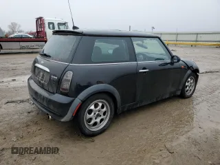 2005 MINI Hardtop z VIN WMWRC33525TK61317, wystawiony jako Copart lot #43325015 z przebiegiem 159 089 mil mil oraz Szkoda całkowita • Salvage title. Historia ofert i sprzedaży dostępna na DreamBid. Obrazek 3.